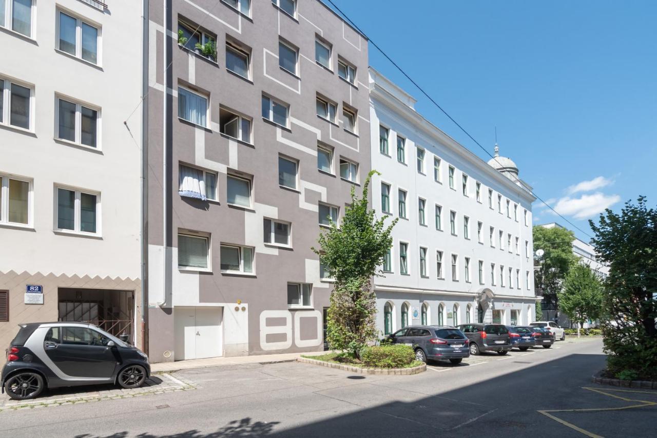 Roof With Terrace, Parking And Ac
