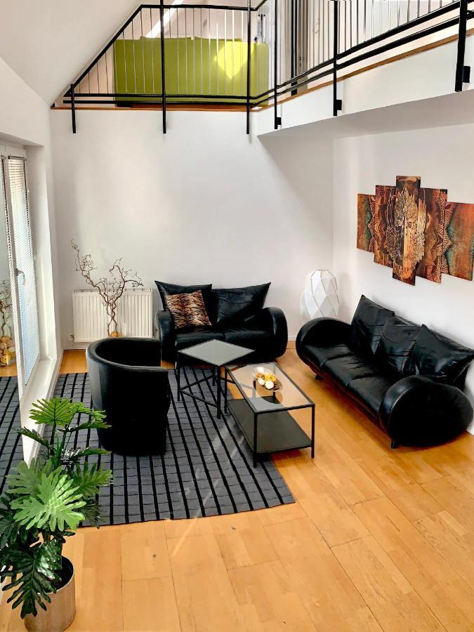 Roof With Terrace, Parking And Ac *
