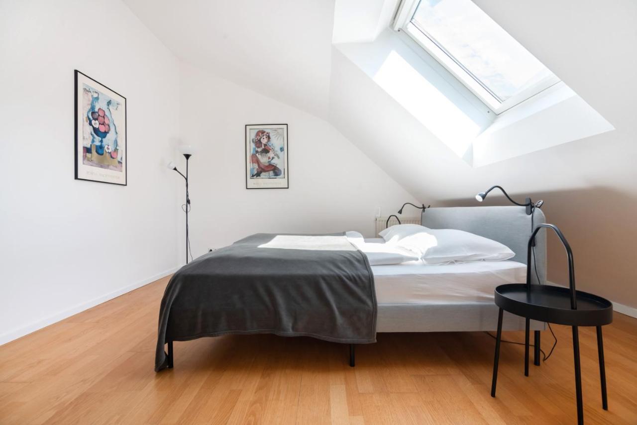 Roof With Terrace, Parking And Ac *