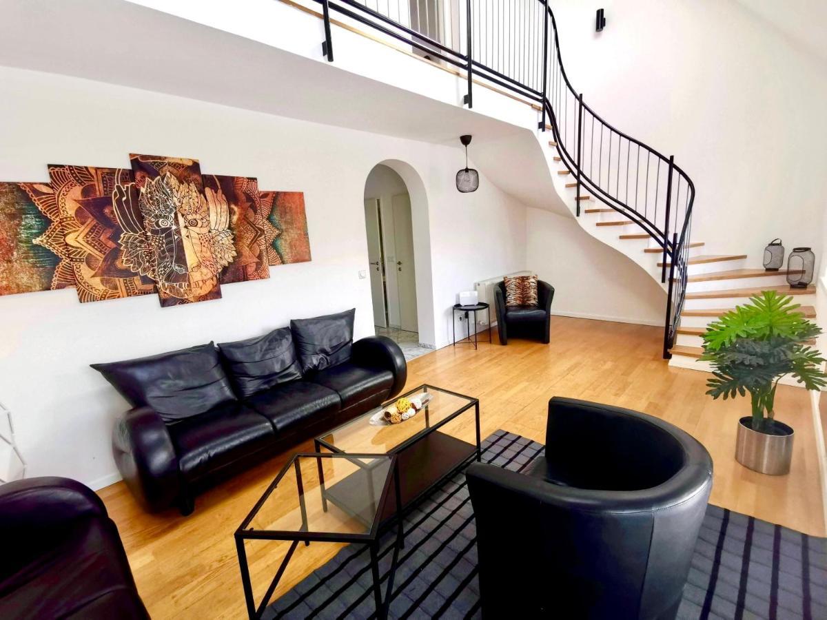 Roof With Terrace, Parking And Ac